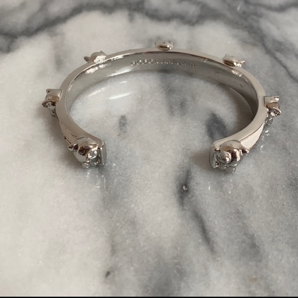 BCBG bracelet - Picture 3 of 3